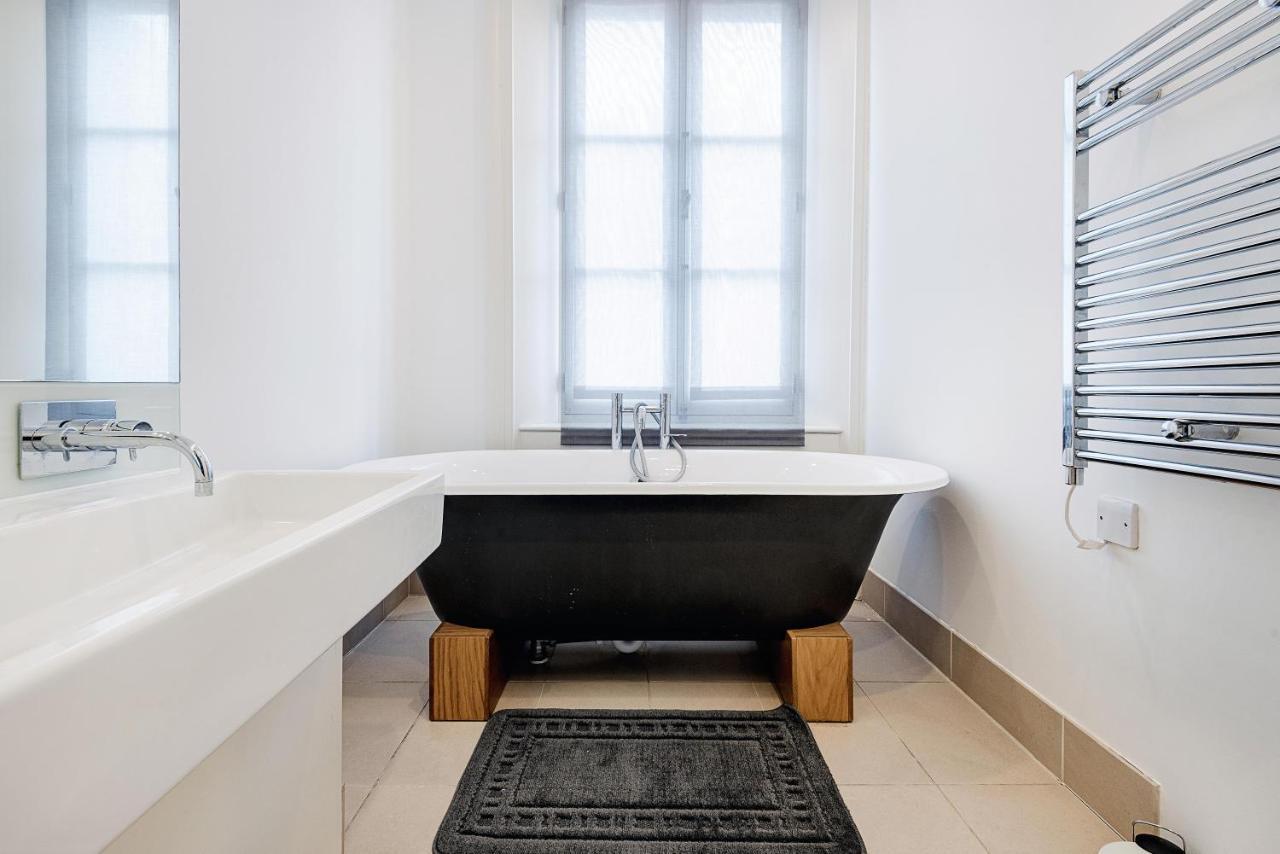 לונדון Modern Mayfair Apartments מראה חיצוני תמונה